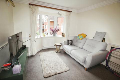 2 bedroom apartment for sale, Ringstead Drive, Cheshire SK9