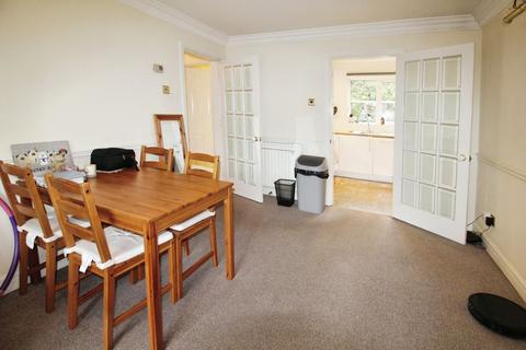 2 bedroom apartment for sale, Ringstead Drive, Cheshire SK9