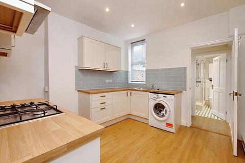 2 bedroom terraced house to rent, Finsbury Street, North Yorkshire YO23