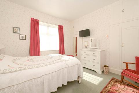 50 Bank Crest, Baildon, Shipley, BD17 5HB