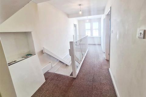 undefined, Midanbury Broadway, Southampton SO18