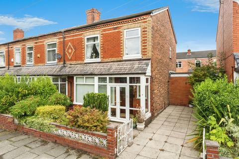 3 bedroom end of terrace house for sale, Laburnum Avenue, Manchester M27