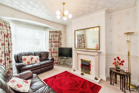 3 bedroom end of terrace house for sale, Laburnum Avenue, Manchester M27