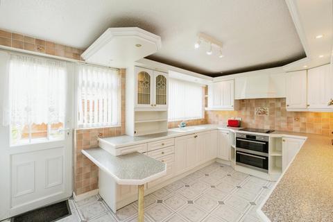 3 bedroom end of terrace house for sale, Laburnum Avenue, Manchester M27