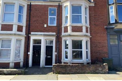 5 bedroom terraced house to rent, Grosvenor Road, Newcastle upon Tyne, NE2 2RQ