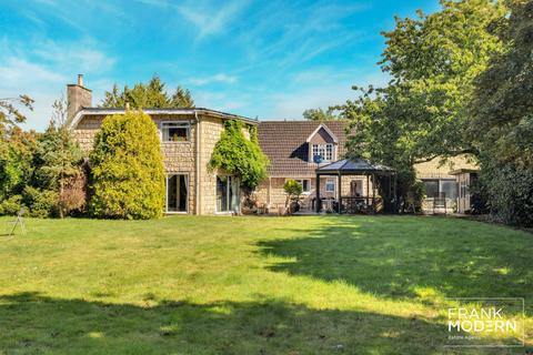 4 Manor Road, Sutton, Peterborough, PE5 7XG