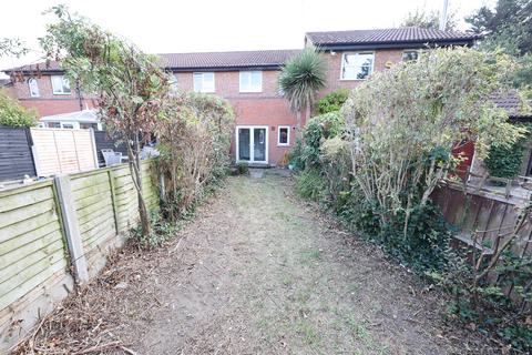 13 Redwood Chase, South Ockendon, RM15 6RE