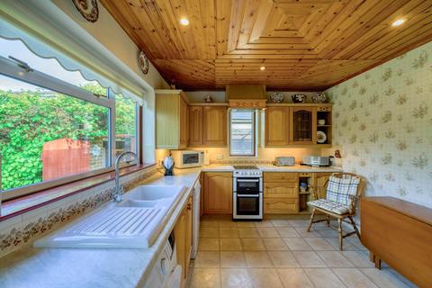 22 Chazey Road, Caversham, Reading, RG4 7DS
