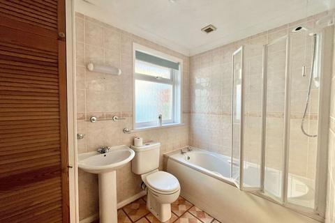 7 Barton Crescent, Paignton, TQ3 3JE