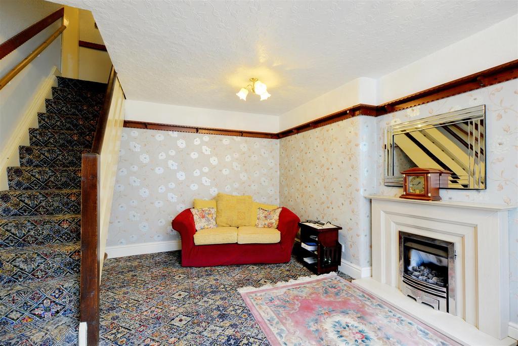 Lounge/Sitting Room