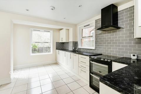 3 bedroom semi-detached house to rent, Blackborough Road Reigate RH2