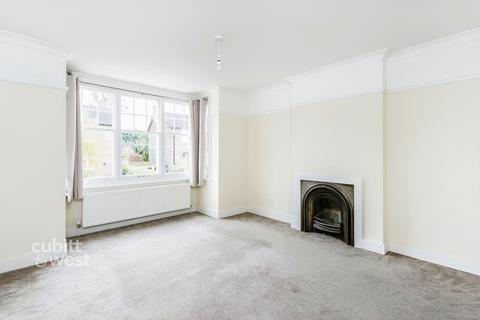 3 bedroom semi-detached house to rent, Blackborough Road Reigate RH2