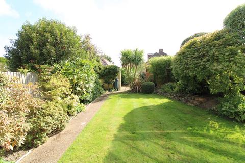 2 bedroom detached bungalow for sale, Ash Grove, West Wickham, BR4