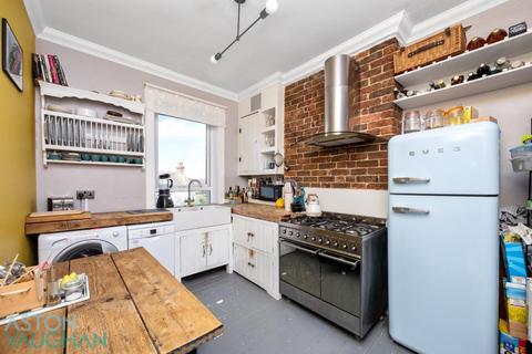 2 bedroom terraced house for sale, Brading Road, Brighton BN2