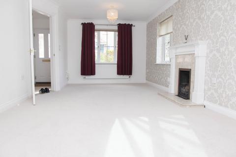 4 bedroom detached house to rent, College Way, Truro, TR1