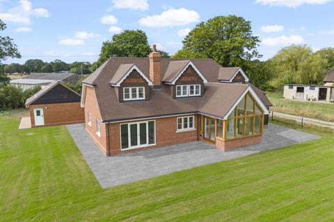 5 bedroom detached house for sale, Brook Cottage, New Road, Pamber Green