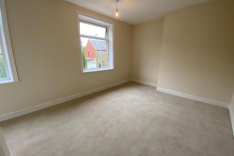 2 bedroom cottage to rent, Chapel Hill, Clayton West