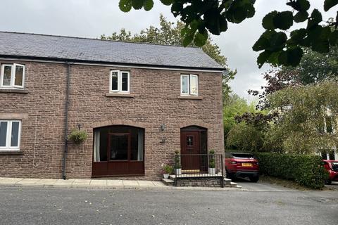 3 bedroom semi-detached house for sale, Parc Pencrug Llandeilo, Carmarthenshire.