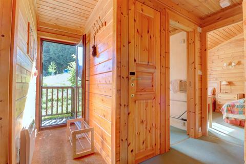 3 bedroom chalet for sale, Hartland Forest Golf Club, Woolsery