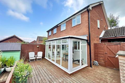 3 bedroom semi-detached house for sale, Peveril Gardens, Newtown Disley, Stockport