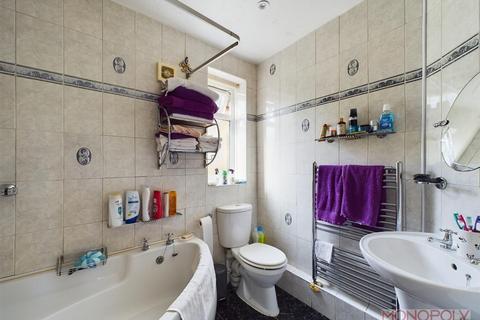 10 Glanrafon, Rhosllanerchrugog, Wrexham, LL14 2DN