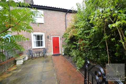 2 bedroom cottage to rent, Ice House Lane, Norwich NR1