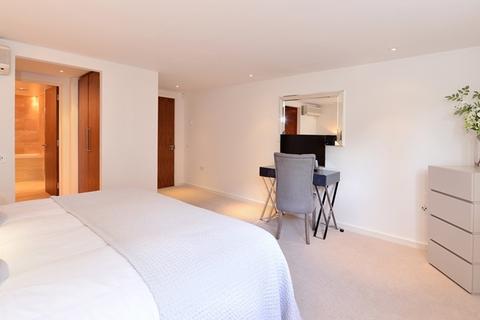 2 bedroom duplex to rent, 11-13 Young Street, London W8