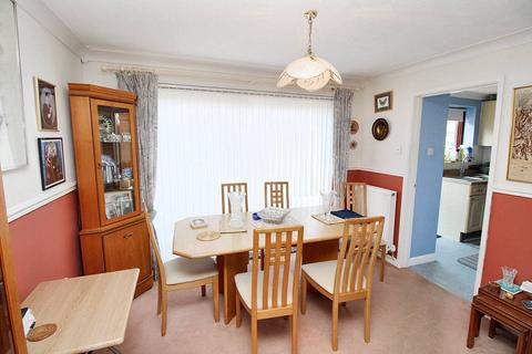 3 bedroom terraced house for sale, Pond Close, Overton RG25