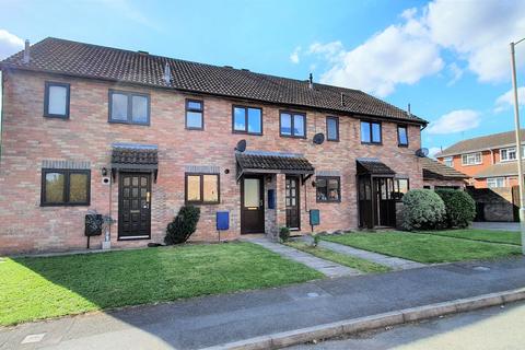 2 bedroom terraced house to rent, Holm Oak Road, Hereford HR2