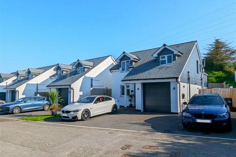 4 bedroom detached house to rent, My Lords Road, St. Columb TR9