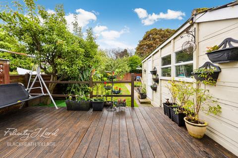 4 bedroom semi-detached house for sale, Shooters Hill Road, London, SE3