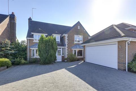 5 bedroom detached house for sale, Pargate Chase, Norden, Rochdale