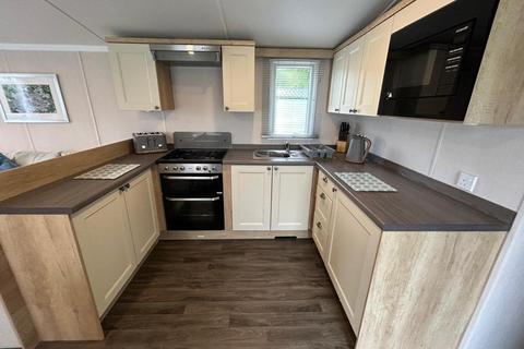 2 bedroom mobile home for sale, Pentrebeirdd, Guilsfield, Welshpool