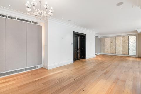 5 bedroom flat for sale, Montrose Place, London SW1X