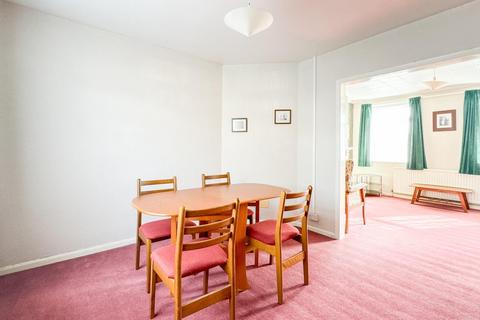 131 Broadfield Road, Bristol, BS4 2UX