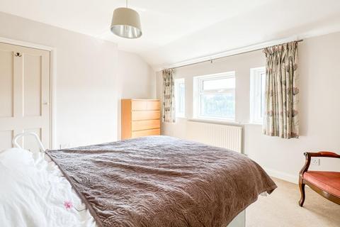 131 Broadfield Road, Bristol, BS4 2UX