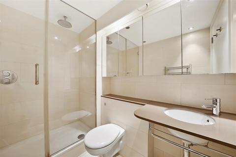 2 bedroom apartment for sale, The Oxygen Apartments, Royal Victoria Dock, E16