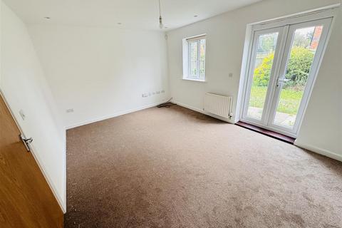 3 bedroom end of terrace house to rent, Westfields, Hartlepool