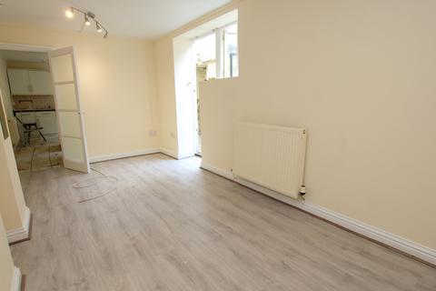 undefined, London Road, Cheltenham
