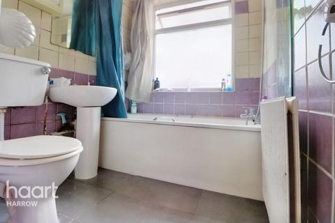 4 bedroom semi-detached house for sale, Edgware