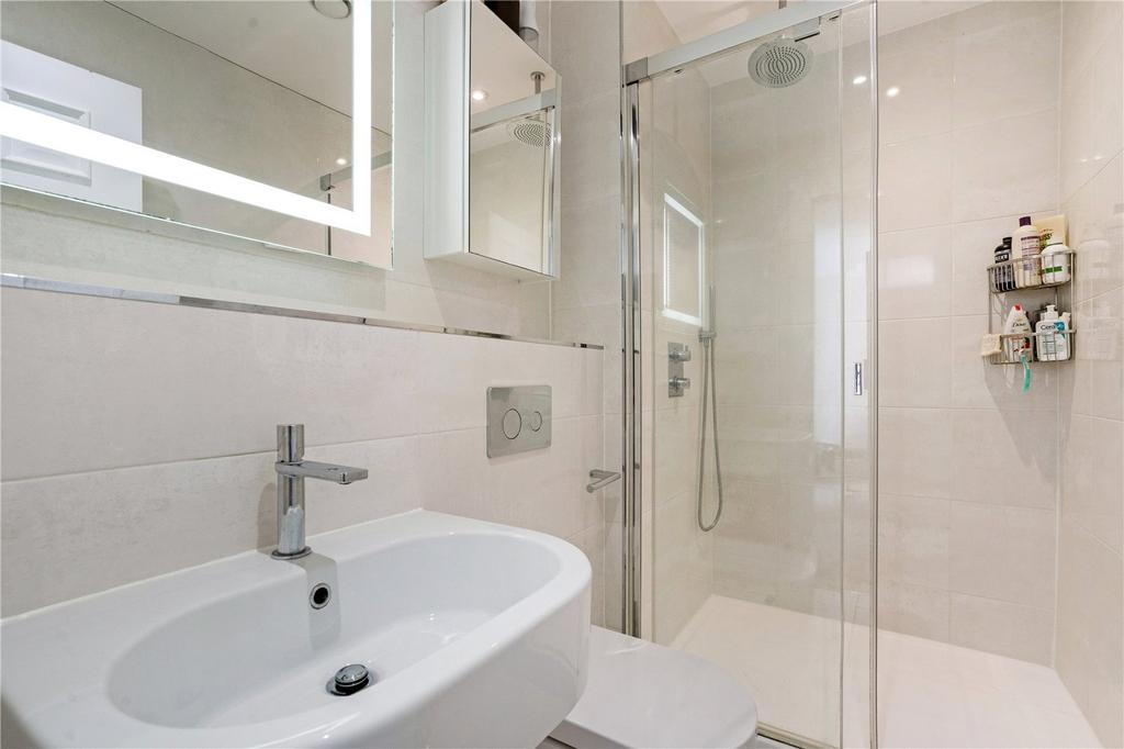 Ensuite