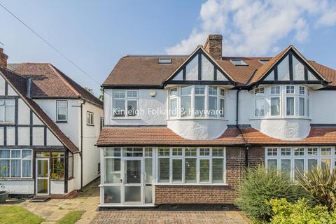 13 Celtic Avenue, Bromley, BR2 0RU