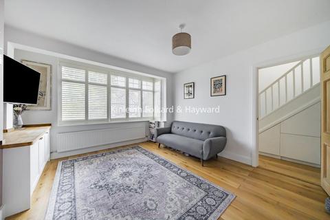 13 Celtic Avenue, Bromley, BR2 0RU