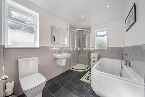 13 Celtic Avenue, Bromley, BR2 0RU