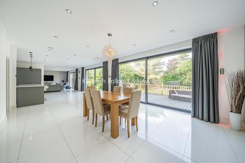 46 Stone Road, Bromley, BR2 9AU