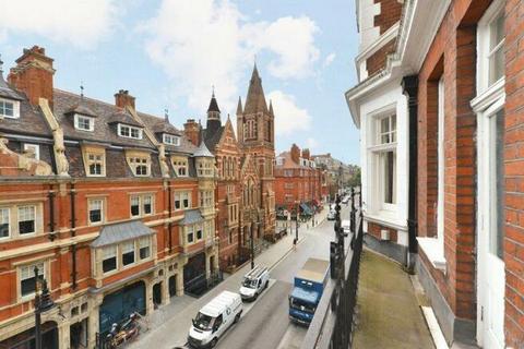 2 bedroom flat to rent, Duke Street, Mayfair W1