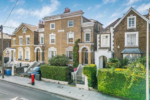 4 bedroom semi-detached house for sale, Lyndhurst Way, Peckham Rye