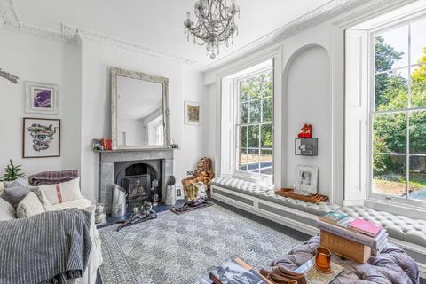 4 bedroom semi-detached house for sale, Lyndhurst Way, Peckham Rye