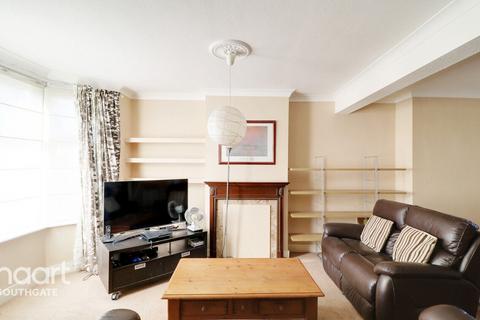 2 bedroom terraced house for sale, Lincoln Road, London