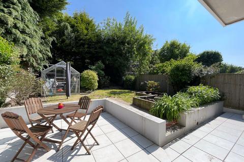 80 Rookery Road, Wombourne, Wolverhampton, WV5 0JQ